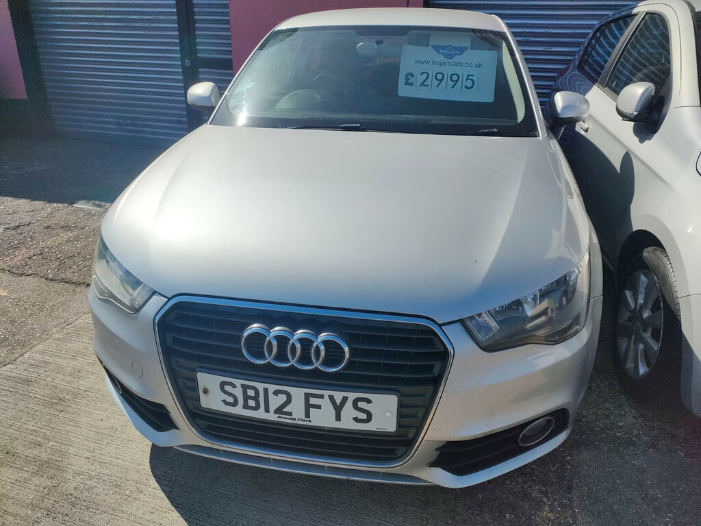 Audi A1 1.6 Tdi Sport Hatchback Euro 5 SB12FYS Silver #3