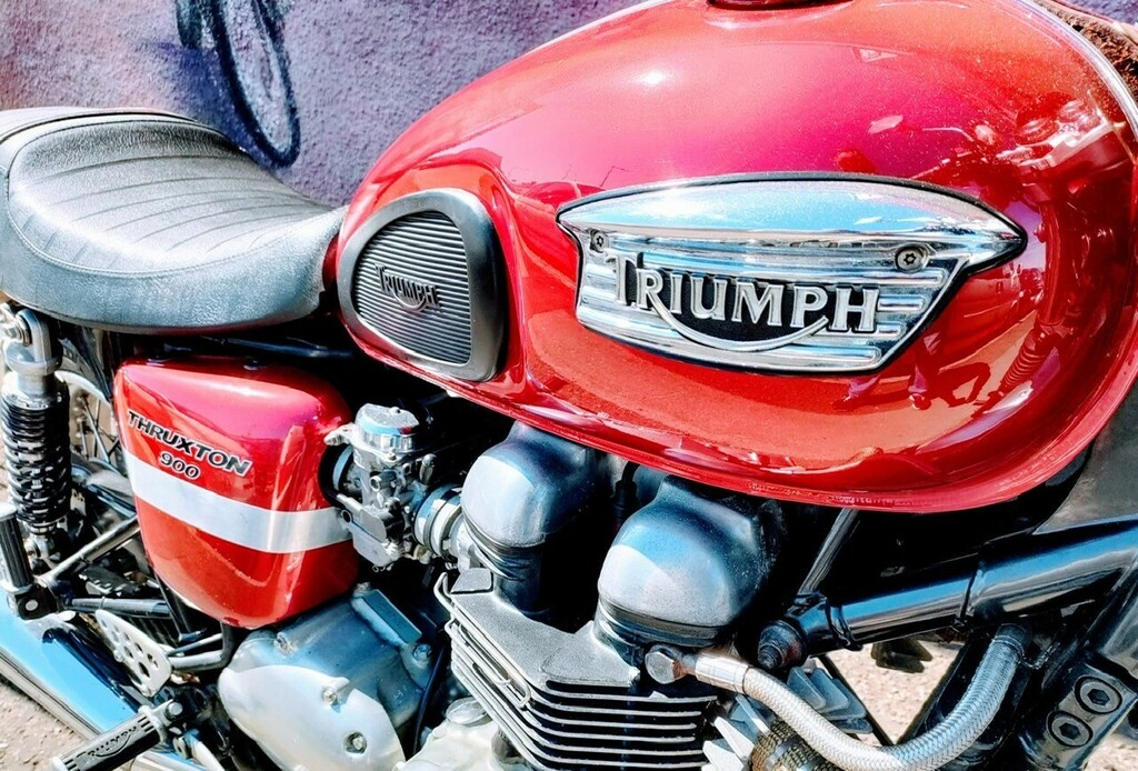 Triumph  St 1050 1050Cc Blue #5