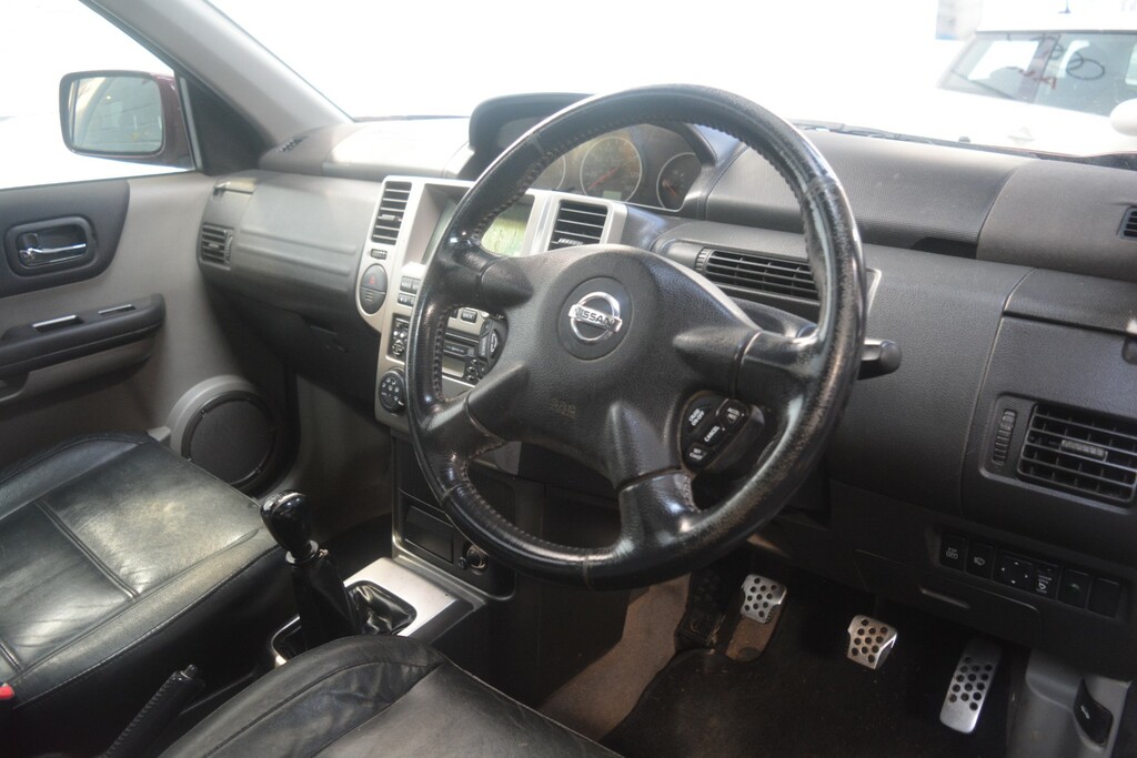 Nissan X-Trail  Silver #12