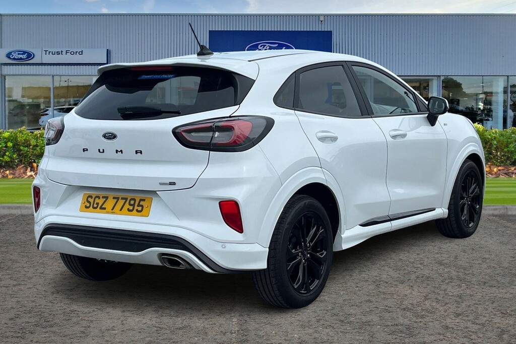 Ford Puma 1.0 Ecoboost Hybrid Mhev St-line SGZ7795 White #4