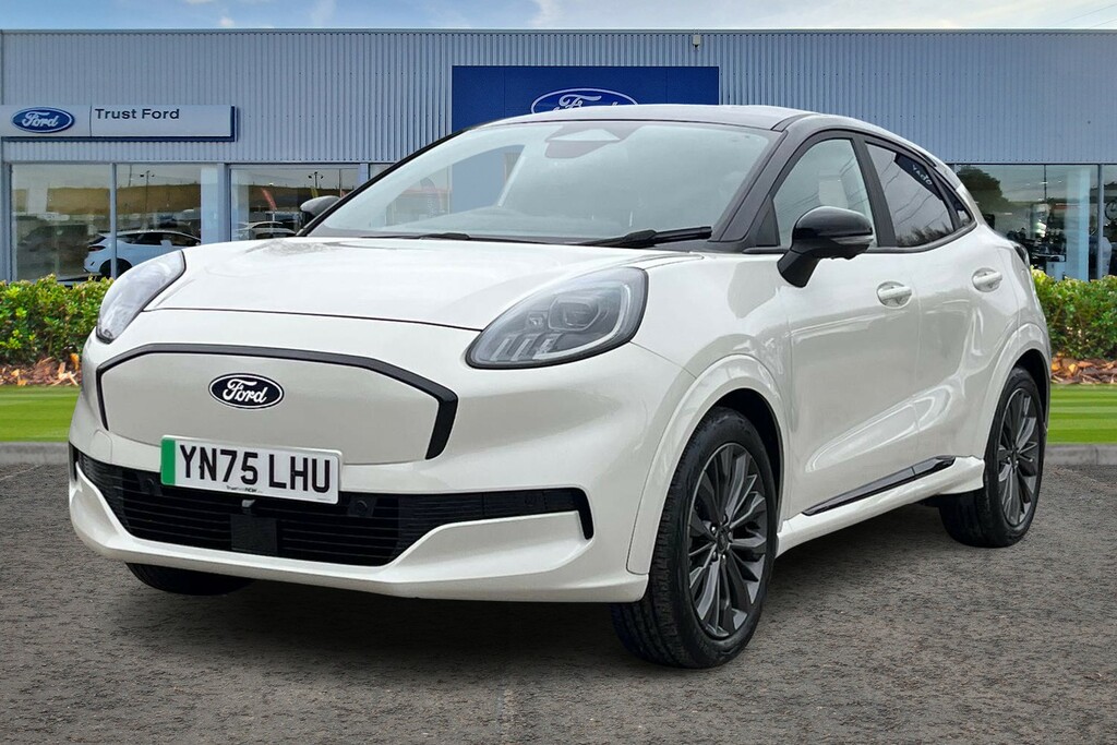 Ford Puma Gen-e Standard Range 43Kwh Sound Edition Suv E YN75LHU White #5