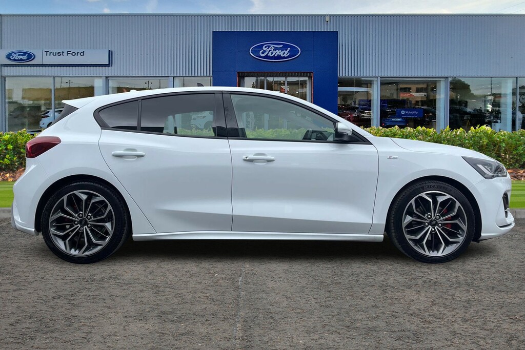 Ford Focus 1.0T Ecoboost Mhev St-line X Hatchback EF24VRW White #3