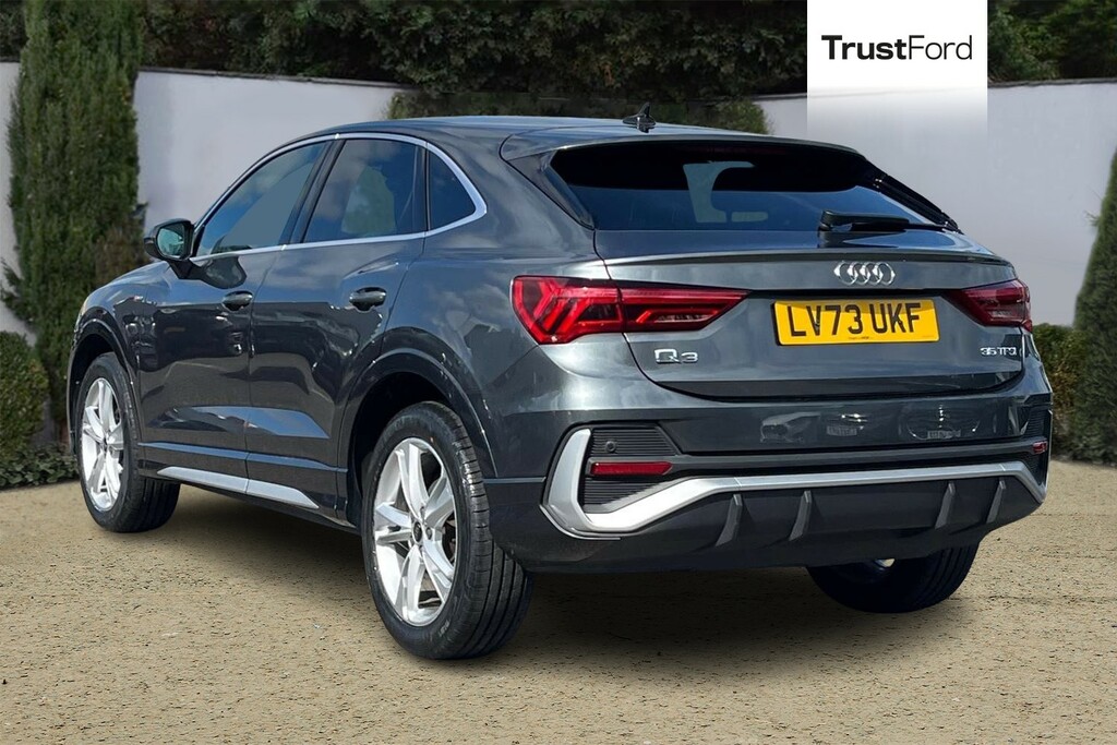 Audi Q3 1.5 Tfsi Cod 35 S Line Sportback S Tron LV73UKF Grey #2