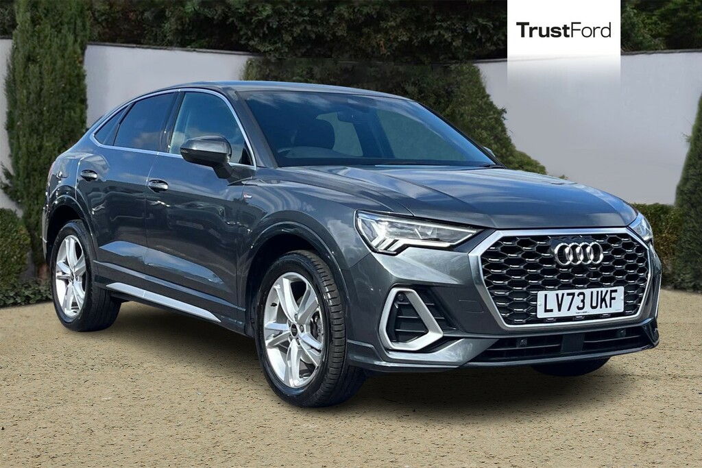 Audi Q3 1.5 Tfsi Cod 35 S Line Sportback S Tron Grey
