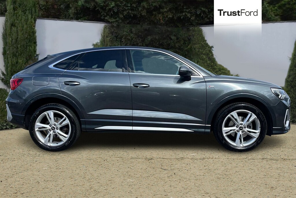 Audi Q3 1.5 Tfsi Cod 35 S Line Sportback S Tron LV73UKF Grey #3