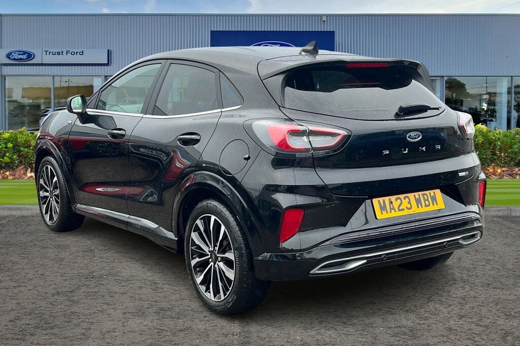 Ford Puma 1.0 Ecoboost Hybr Mhev 155 St-line Vignale Dct MA23WBW Black #2