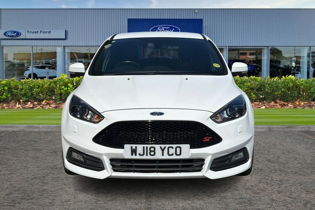 Ford Focus 2.0T Ecoboost St-3 Navigation With Rear Parkin White #6