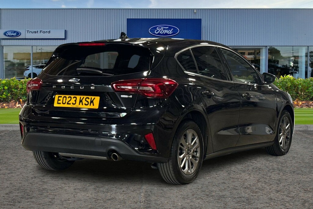 Ford Focus 1.0 Ecoboost Hybrid Mhev Titanium EO23KSK Black #4