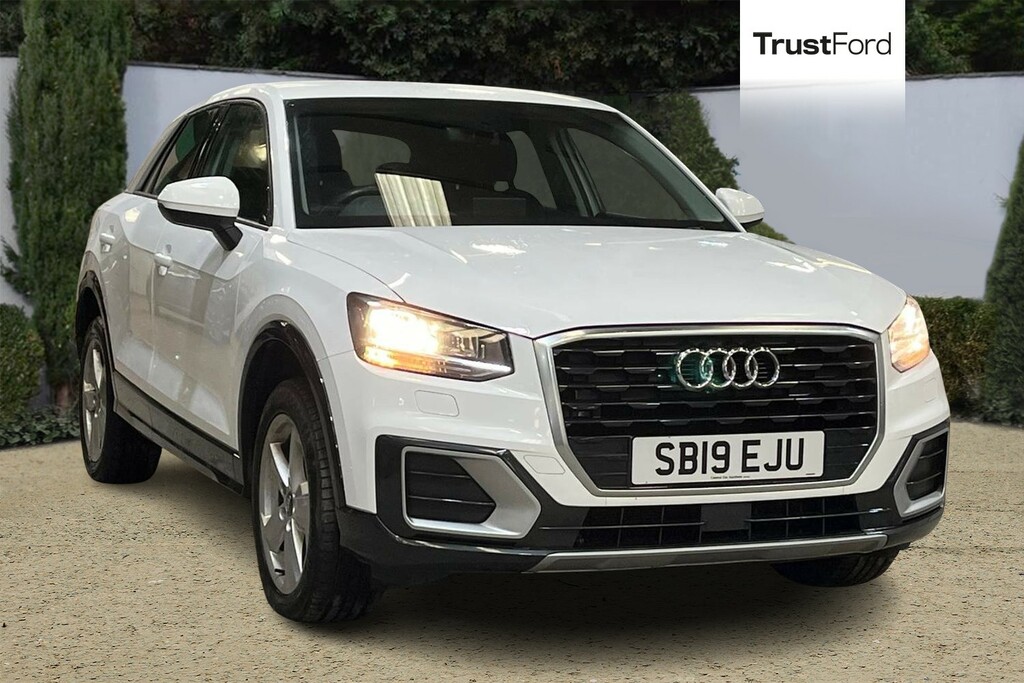 Audi Q2 30 Tdi Sport 5Dr- Parking Sensors White