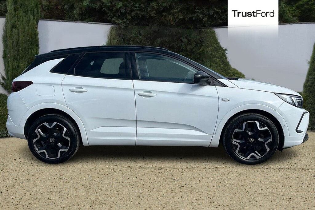 Vauxhall Grandland 1.2 Turbo Ultimate XGZ8389 White #3