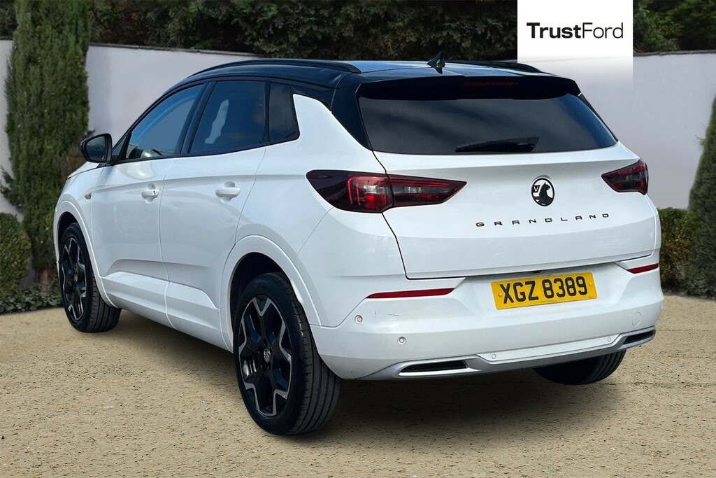 Vauxhall Grandland 1.2 Turbo Ultimate XGZ8389 White #2