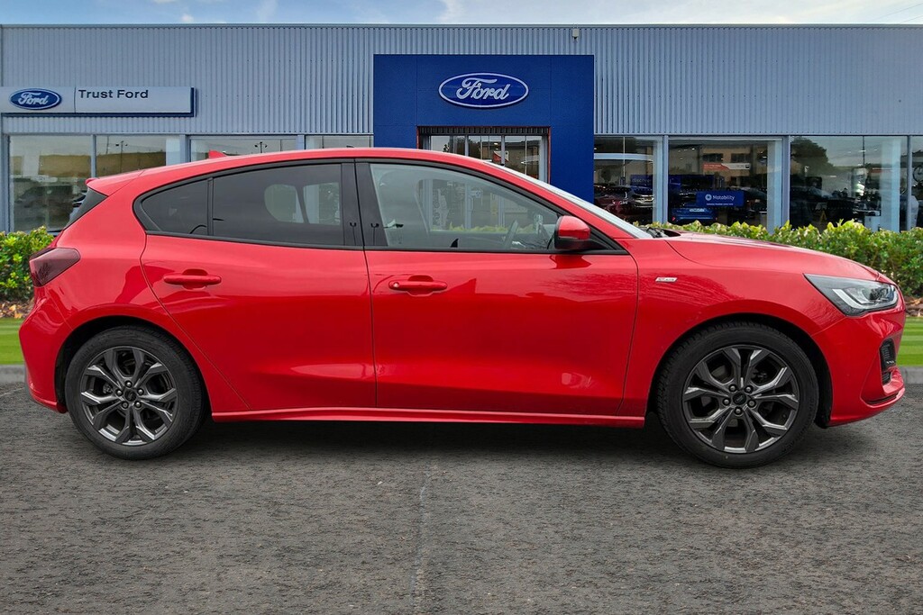 Ford Focus 1.0 Ecoboost St-line With Sat Nav Front Rear WP72VGE Red #3