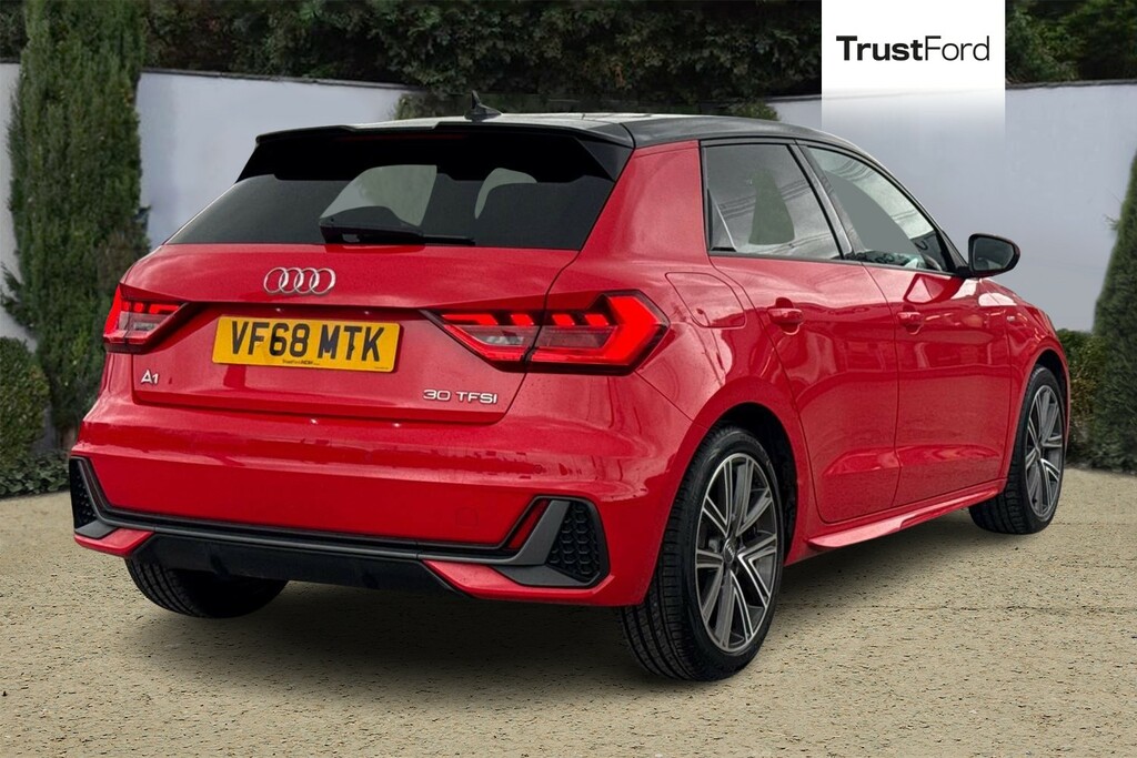 Audi A1 30 Tfsi S Line S Tronic Audi Drive Select VF68MTK Red #4