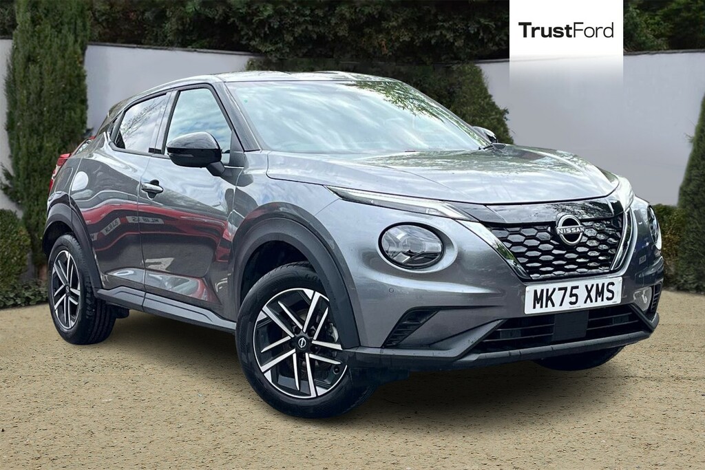 Nissan Juke 1.6 Hybrid N-connecta Wireless Charger Re Grey