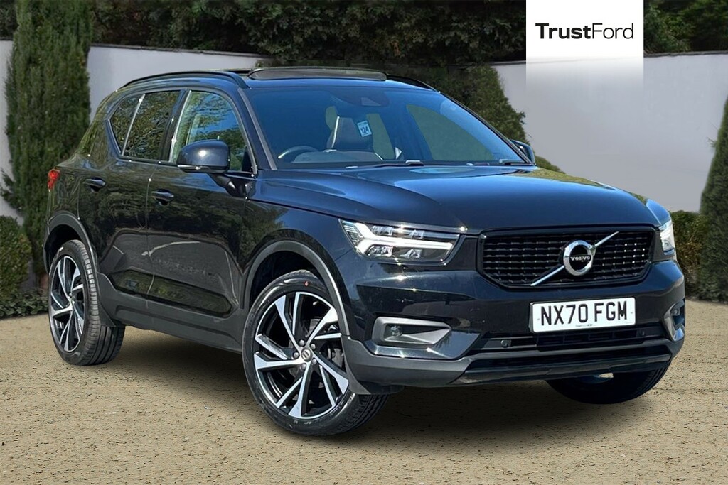 Volvo XC40 1.5 T3 163 R Design Pro Black