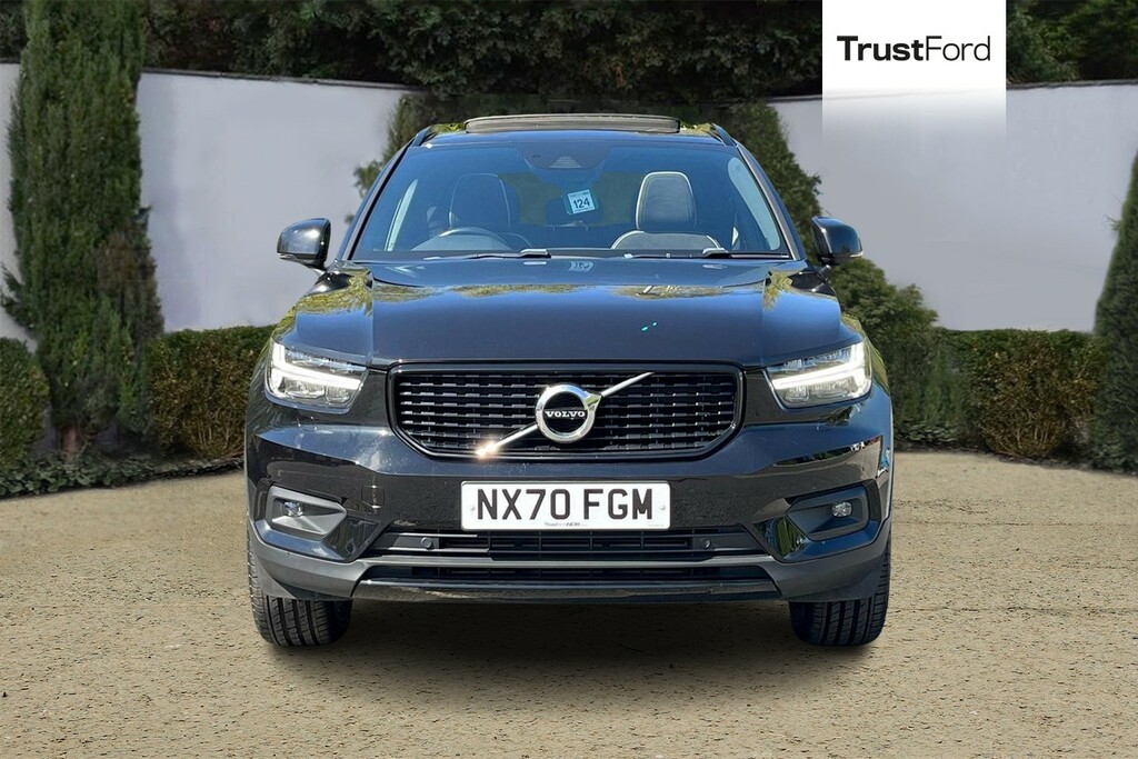 Volvo XC40 1.5 T3 163 R Design Pro NX70FGM Black #6
