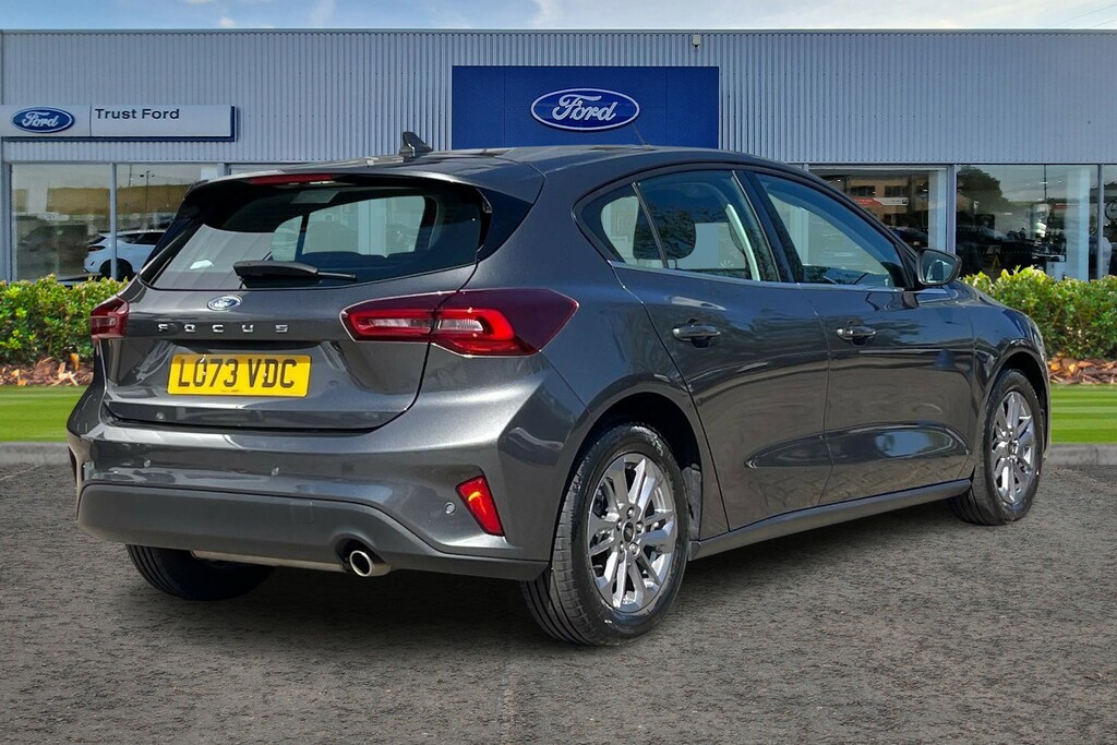 Ford Focus 1.0T Ecoboost Titanium Hatchback LO73VDC Grey #4