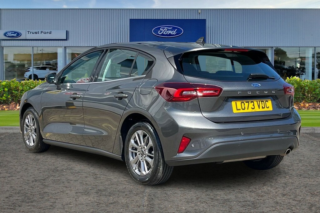 Ford Focus 1.0T Ecoboost Titanium Hatchback LO73VDC Grey #2