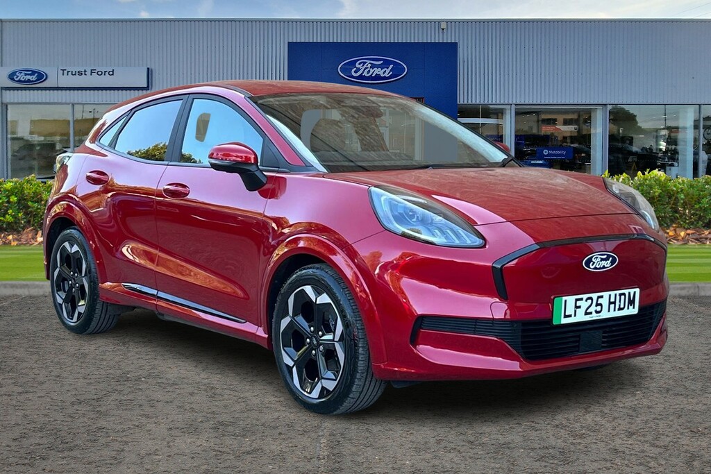 Ford Puma Gen-e Standard Range 43Kwh Premium Suv Electri Red