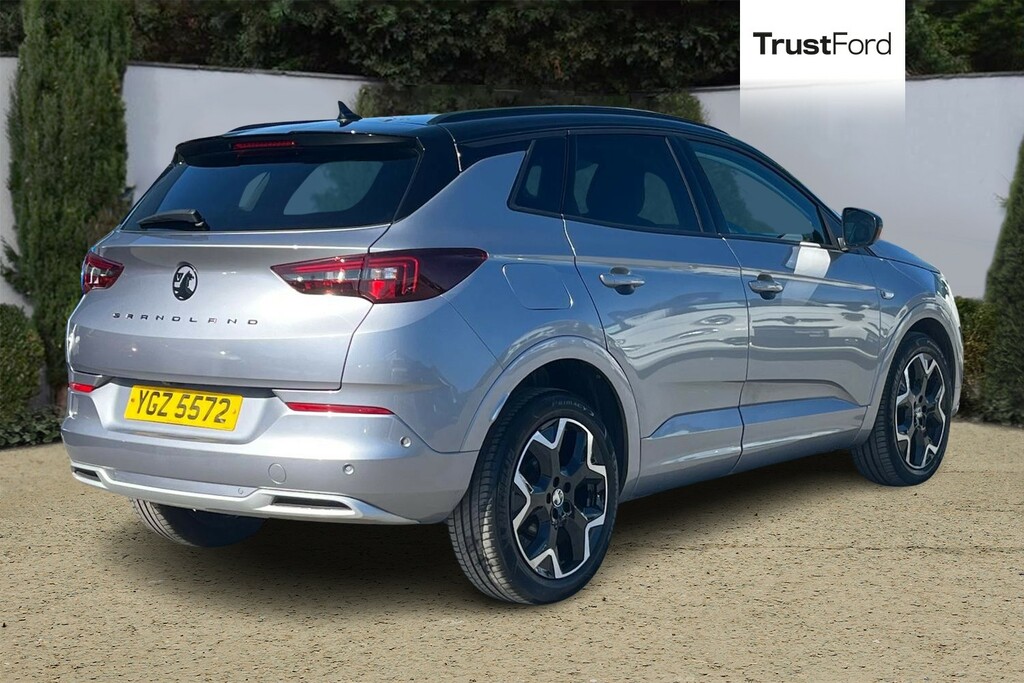 Vauxhall Grandland 1.2 Turbo Ultimate YGZ5572 Grey #4