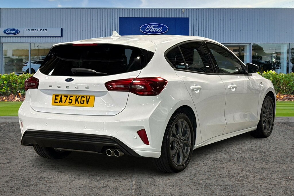 Ford Focus 1.0T Ecoboost Mhev St-line Hatchback Hy EA75KGV White #4