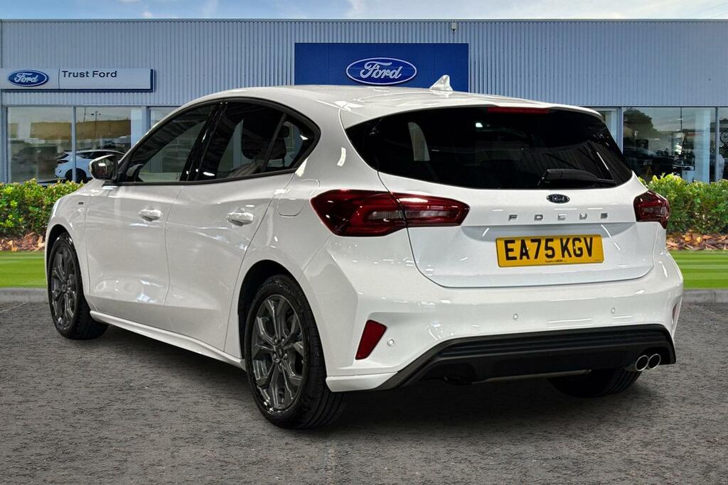 Ford Focus 1.0T Ecoboost Mhev St-line Hatchback Hy EA75KGV White #2