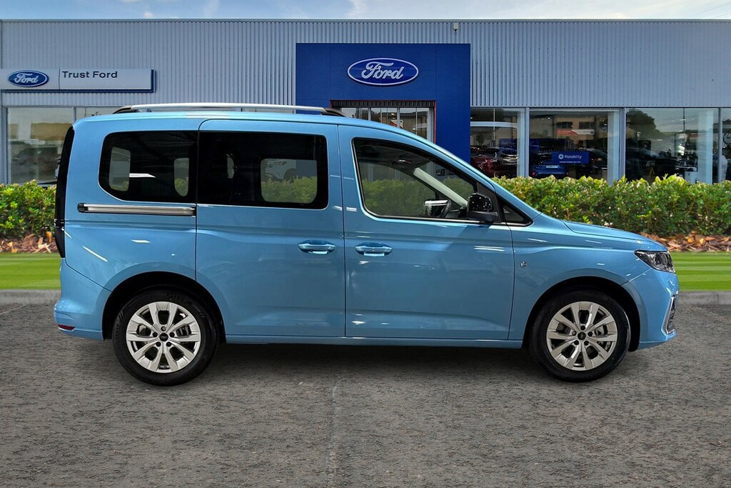 Ford Tourneo Connect 2.0 Ecoblue Titanium Mpv Dct Euro 6 S Blue #3