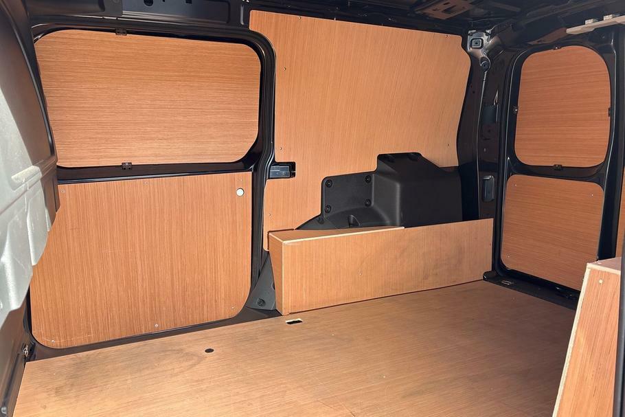 Ford Transit Connect 250 Trend L2 Lwb Flexcab 1.5 Ecoboost Phev 15 WR75PYS Blue #4
