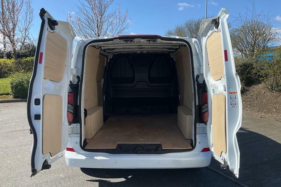 Ford Transit Custom 320 Limited L1 Swb Fwd 2.0 Ecoblue 136Ps Low Roof WT25UGX White #6