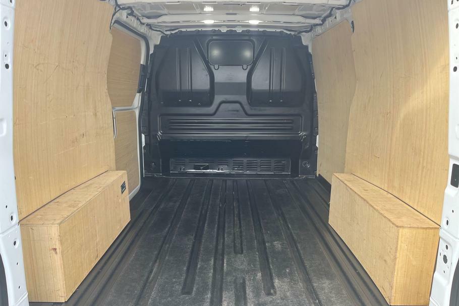 Ford Transit Custom 280 Limited L1 Swb Fwd 2.0 Ecoblue 136Ps Low Roof LG25ZYS White #4