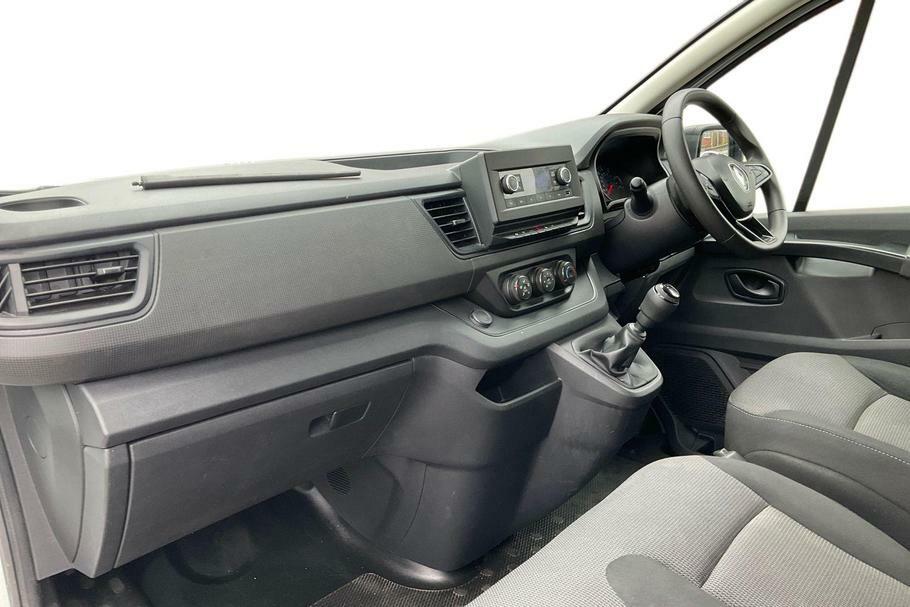 Renault Trafic Business Swb Sl28 Blue Dci 130Ps HK23VVY White #3