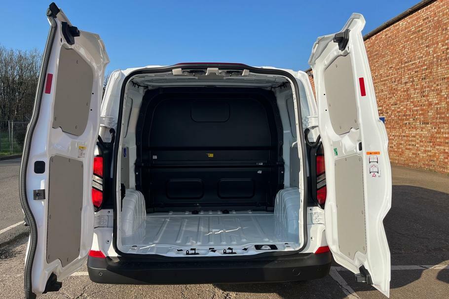 Ford Transit Custom 320 Trend L1 Swb Double Cab In Van Fwd 2.5 Ph White #6