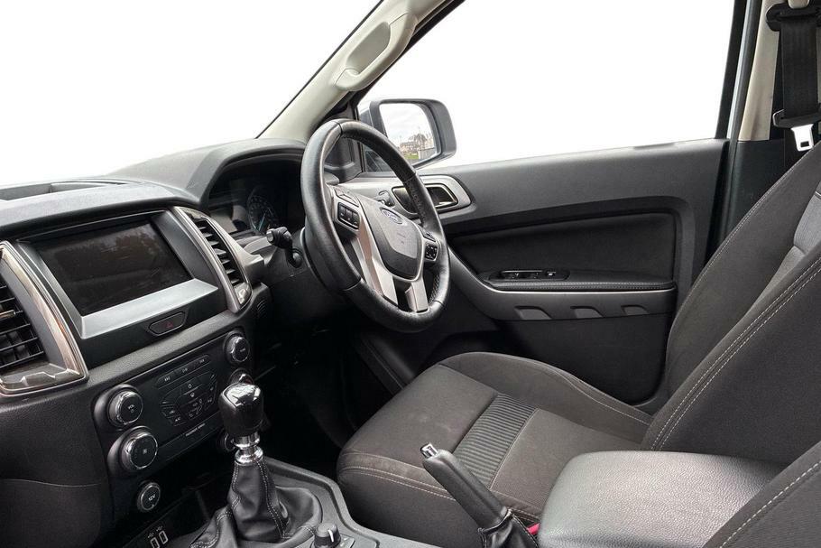 Ford Ranger Xlt 2.0 Ecoblue 170Ps 4X4 Double Cab Pick Up White #3