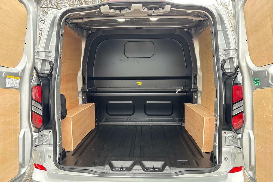 Ford Transit Custom 320 Limited L1 Swb Double Cab In Van Fwd 2.0 Ecobl WR75ZBO Silver #4