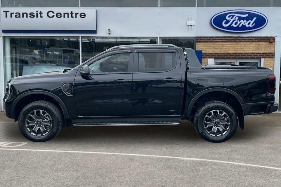 Ford Ranger Wildtrak 2.0 Ecoblue 205 Double Cab Pick MM74NXL Black #5