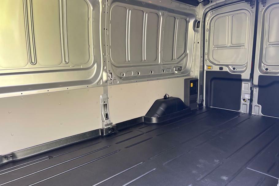 Ford Transit Custom 350 Trend L3 H2 Lwb Medium Roof Rwd 135Kw 68K LS75RJX Silver #4