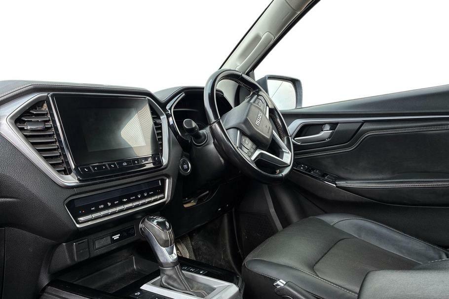Isuzu D-Max Dl40 1.9 Dl40 4X4 Double Cab Pick Up CU23TXV Black #3