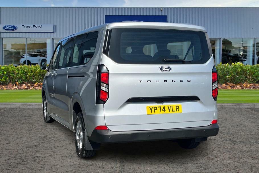 Ford Tourneo Custom 320 Zetec L2 Lwb 9 Seat Minibus 2.0 Ecoblue 136Ps Silver #2