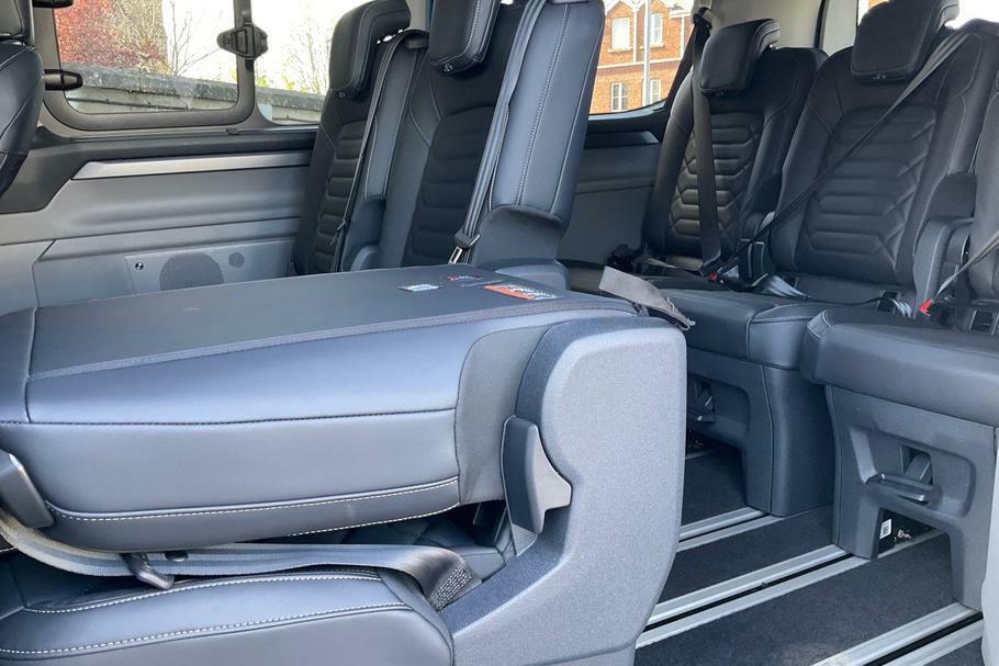 Ford Tourneo Custom 320 Titanium X L1 Swb 8 Seat Minibus Fwd 2.0 Blue #4