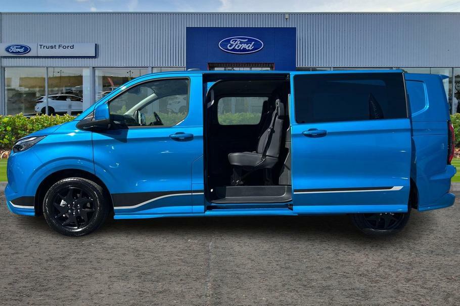 Ford Transit Custom 320 Sport L2 Lwb Double Cab In Van Fwd 2.5 Phev 23 WV75SLU Blue #5