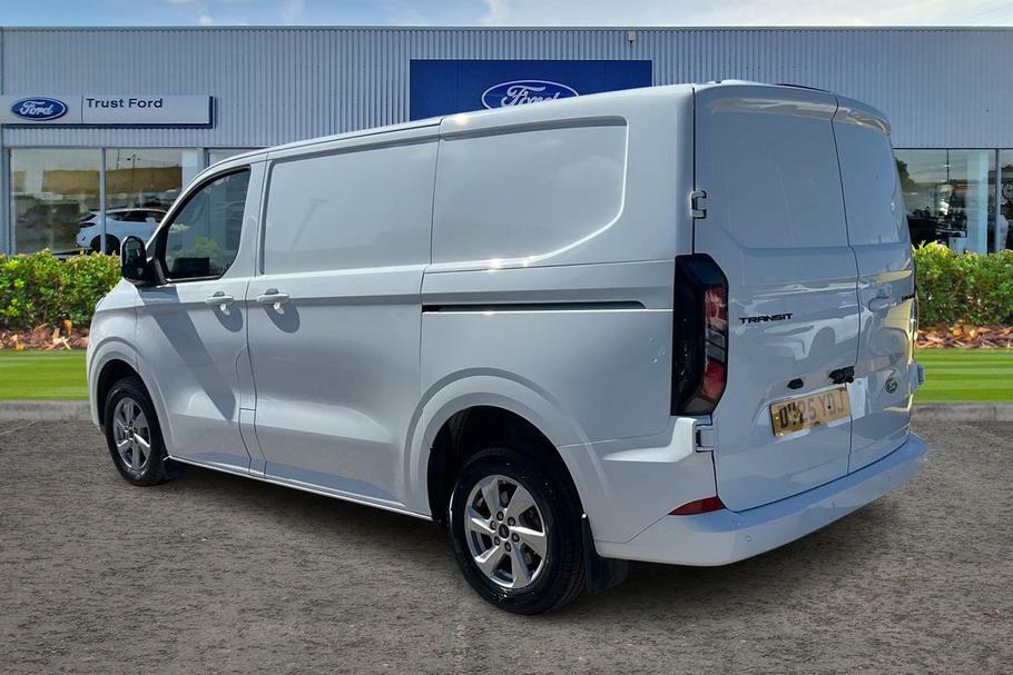 Ford Transit Custom 280 Limited L1 Swb Fwd 2.0 Ecoblue 136Ps Low Roof DV25YDJ White #2