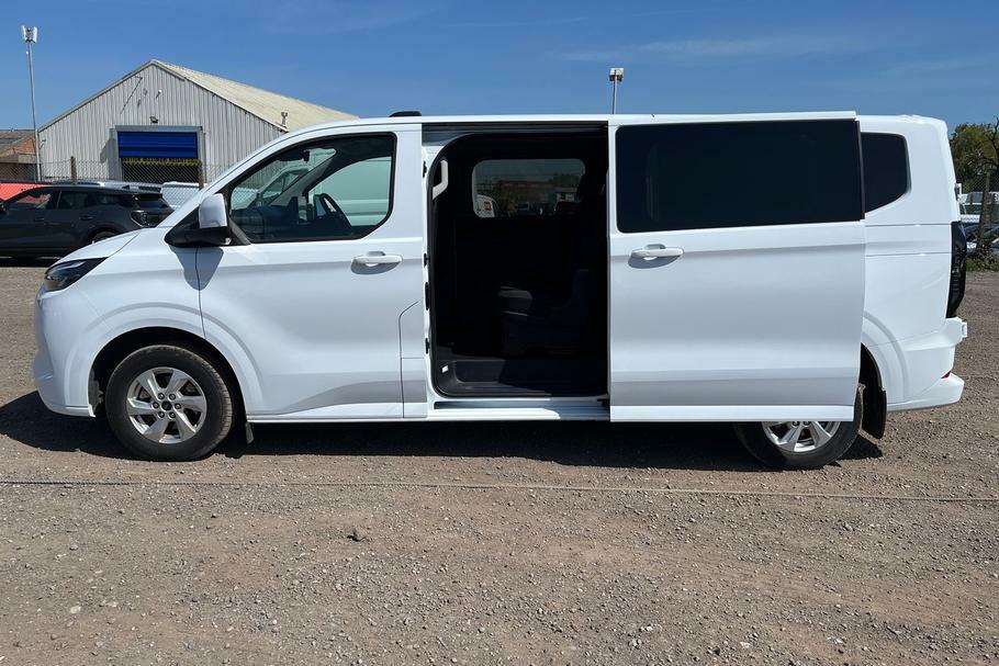 Ford Transit Custom 340 Limited L2 Lwb 9 Seat Kombi Fwd 2.5 Phev 232Ps WP75CMK White #5