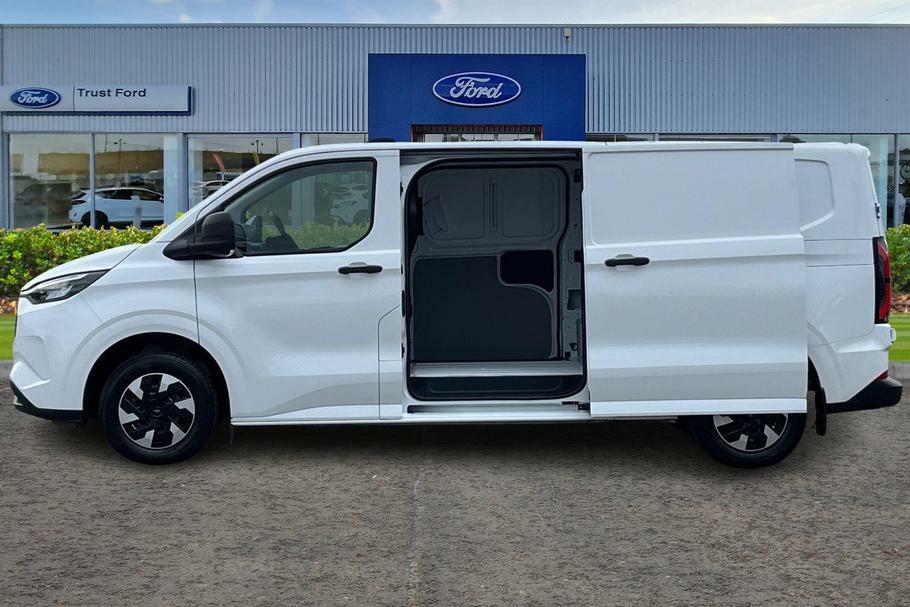 Ford Transit Custom 320 Trend L2 Lwb Rwd 100Kw 65Kwh Low Roof HT74EJG White #5