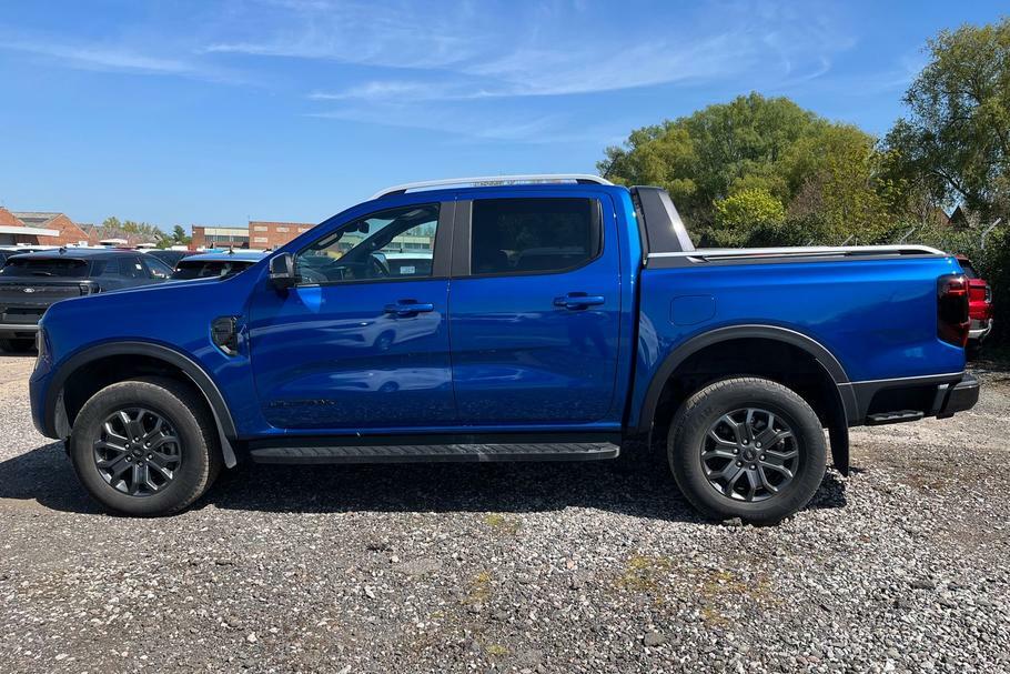 Ford Ranger Wildtrak 2.0 Ecoblue 205Ps 4X4 Double Cab Pic WN75KPV Blue #4