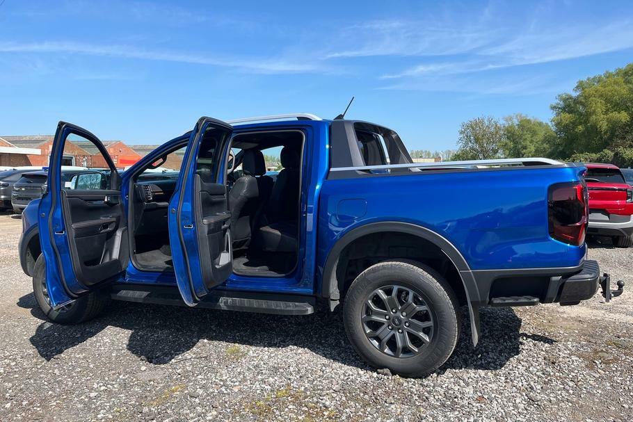 Ford Ranger Wildtrak 2.0 Ecoblue 205Ps 4X4 Double Cab Pic WN75KPV Blue #6