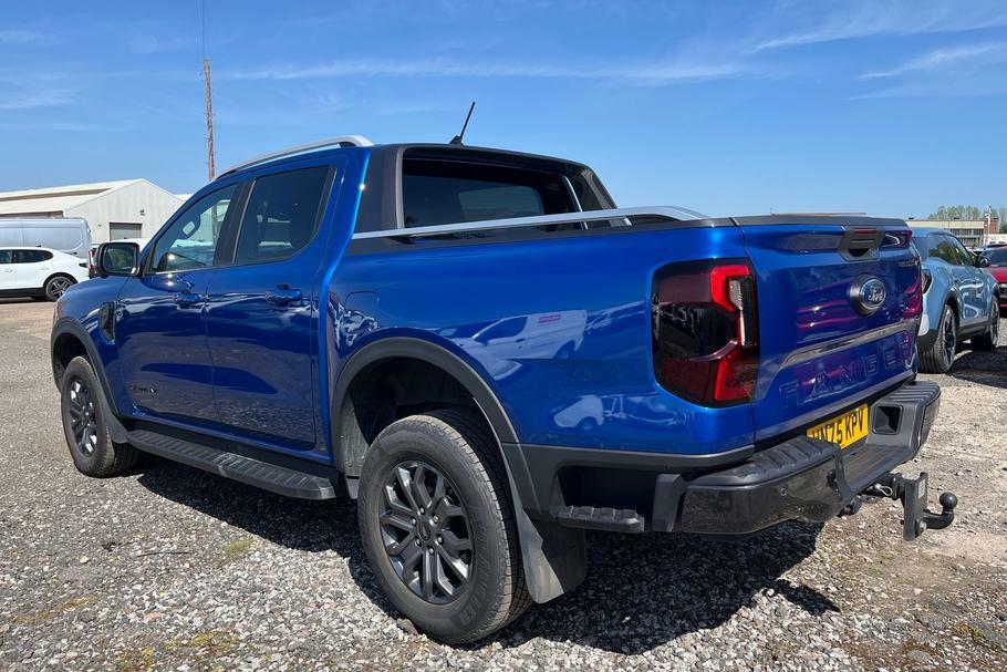 Ford Ranger Wildtrak 2.0 Ecoblue 205Ps 4X4 Double Cab Pic Blue
