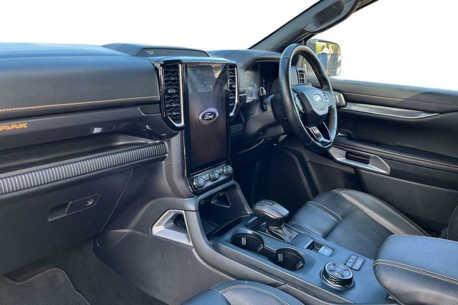 Ford Ranger Wildtrak 2.0 Ecoblue 205 Double Cab Pick Up YO73VUD White #3