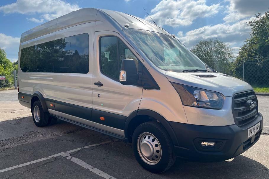 Ford Transit Custom 460 Trend L4 H3 Elwb High Roof 17 Seat Minibus Rwd Silver