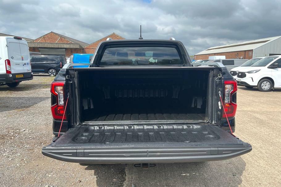 Ford Ranger Wildtrak 2.0 Ecoblue 205Ps 4X4 Double Cab Pic WV75YPP Black #6