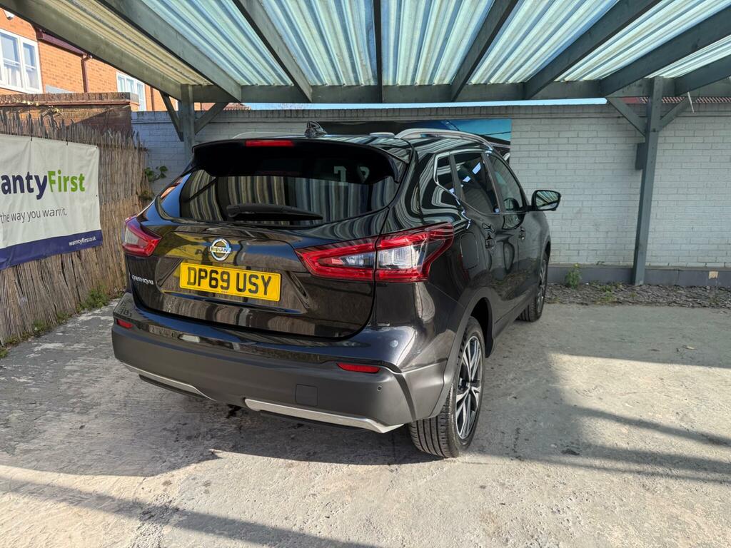 Nissan Qashqai 1.3 Dig-t N-connecta Euro 6 Ss DP69USY Black #3